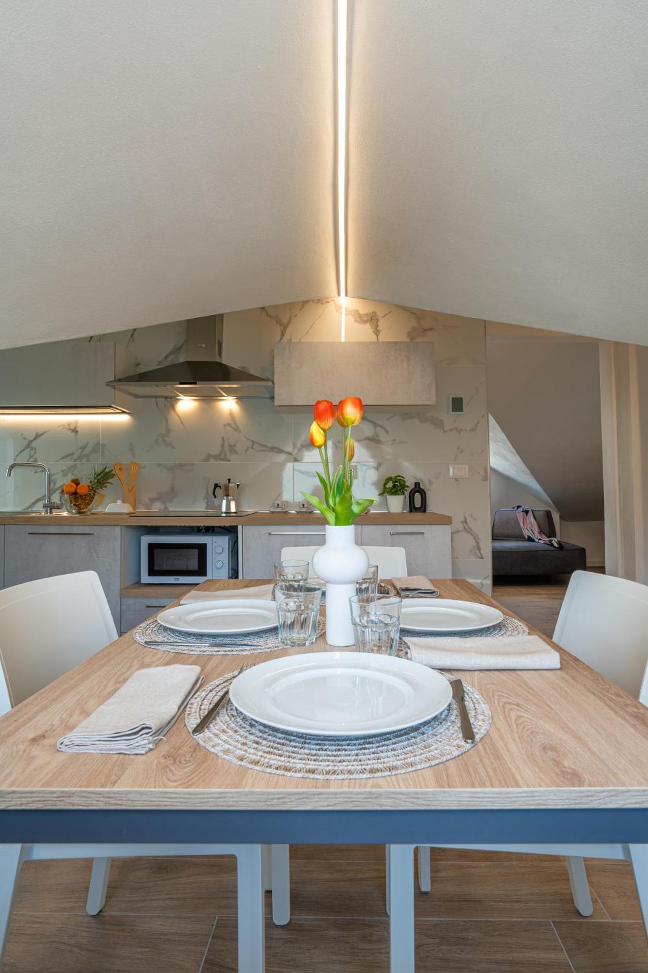 Inaugurazione 2024 - Villa Pratu Apartments A 100 Metri Dal Mare Riccione Quarto foto